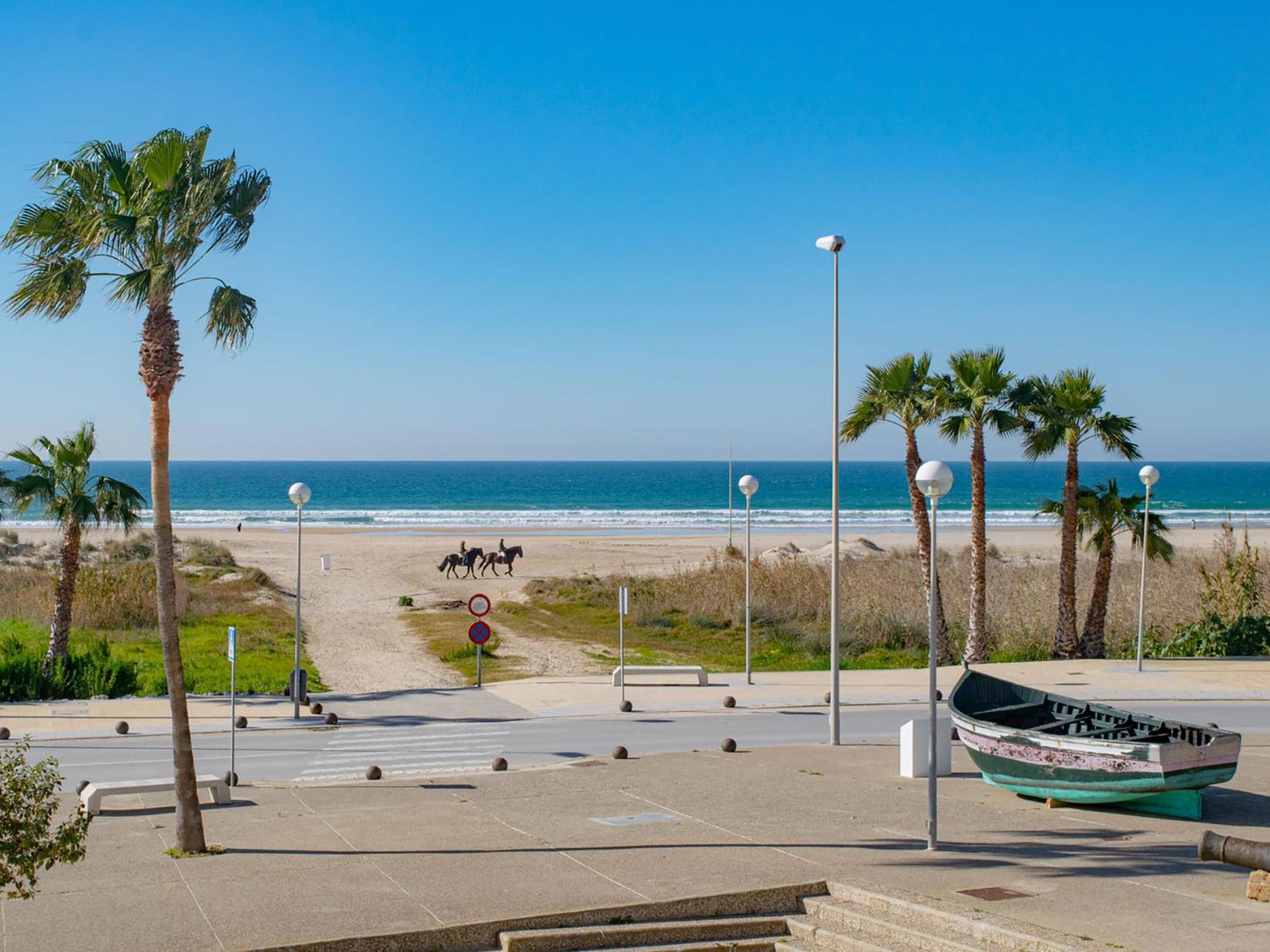 Appartement Santa Barbara B Front With Terrace, Sea View In And Garage In Conil *